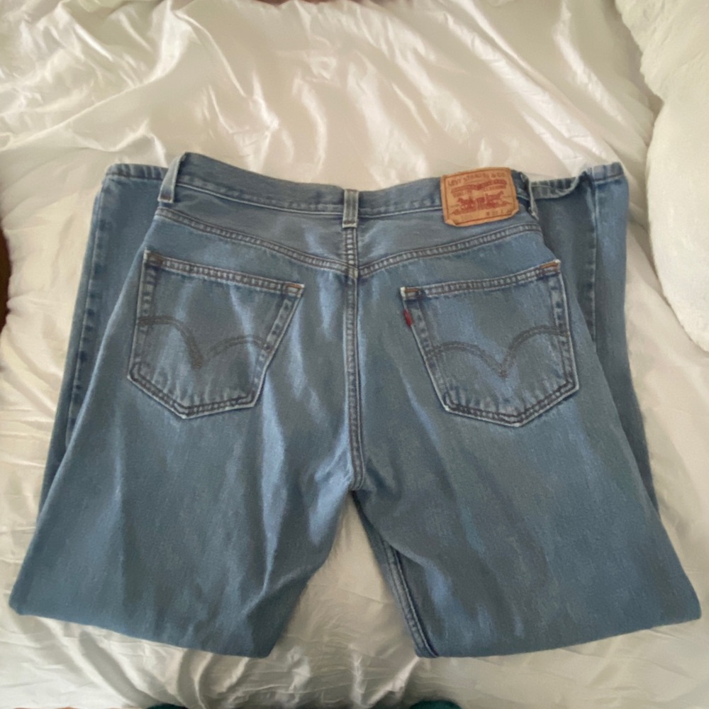 Levi Jeans w33 l30